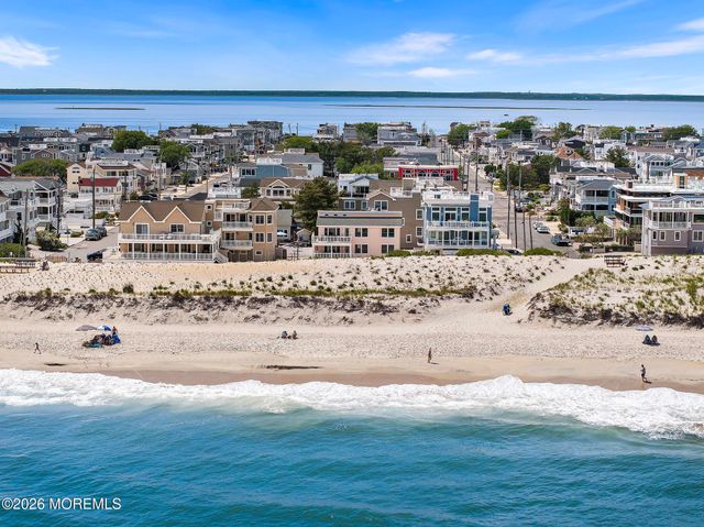 228 E 15th Street, Long Beach Twp, NJ 08008