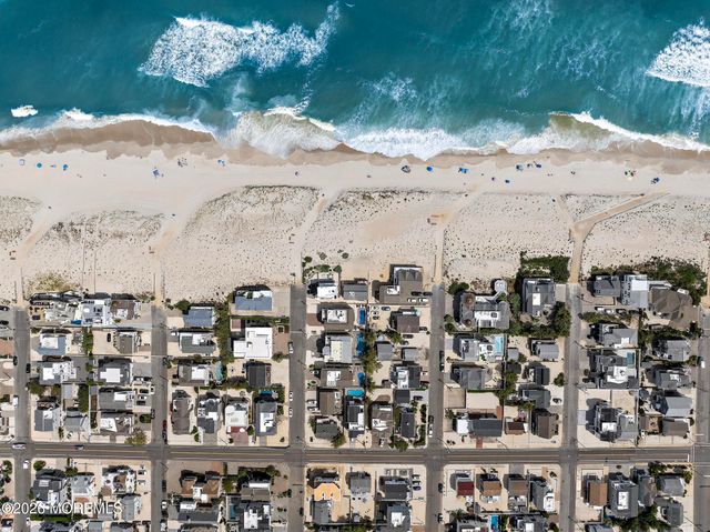 228 E 15th Street, Long Beach Twp, NJ 08008