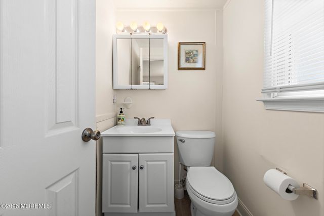 228 E 15th Street, Long Beach Twp, NJ 08008