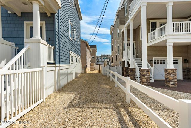 228 E 15th Street, Long Beach Twp, NJ 08008