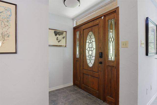 1945 Bluebird Avenue, Fort Worth, TX 76111