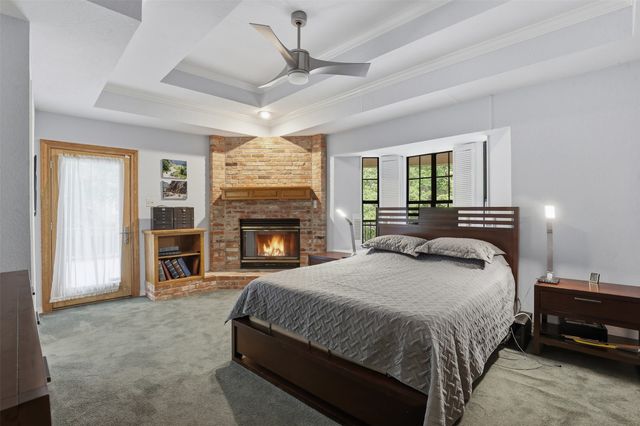 1945 Bluebird Avenue, Fort Worth, TX 76111