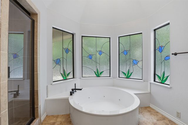 1945 Bluebird Avenue, Fort Worth, TX 76111