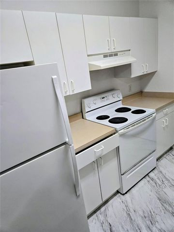 3561 CONROY ROAD 212, Orlando, FL 32839