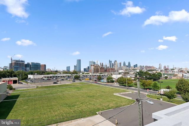 3024 TITAN ST, Philadelphia, PA 19146