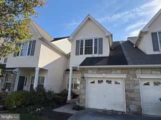 17 LINCOLN DR, Downingtown, PA 19335