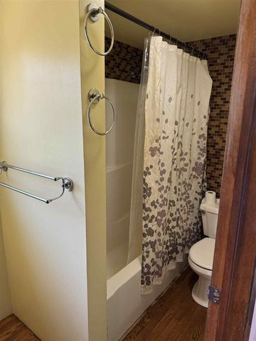 9388 S Lake Drive, Evart, MI 49631