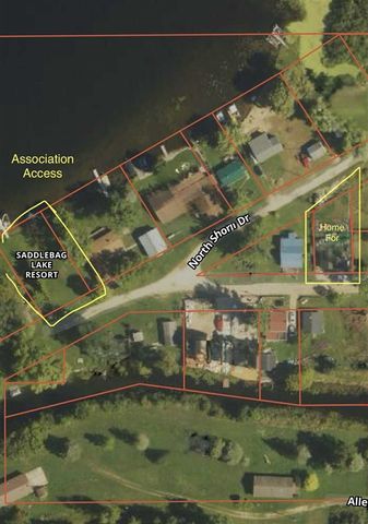 9388 S Lake Drive, Evart, MI 49631