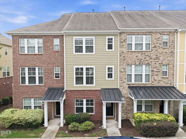 314 Dove Cottage Lane, Cary, NC 27519