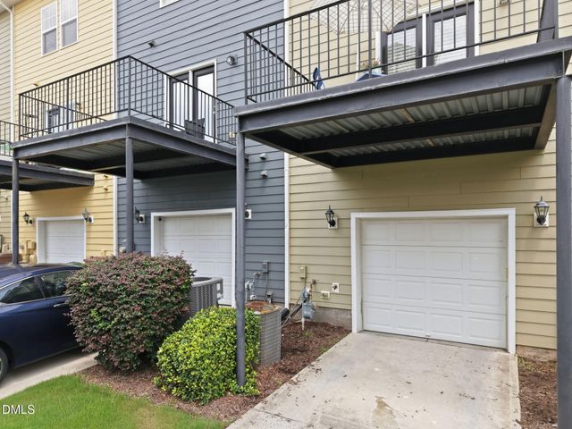 314 Dove Cottage Lane, Cary, NC 27519