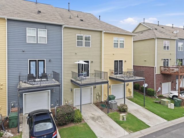 314 Dove Cottage Lane, Cary, NC 27519