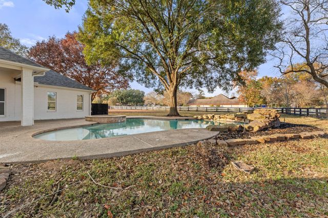 21502 Rosehill Church Road, Tomball, TX 77377