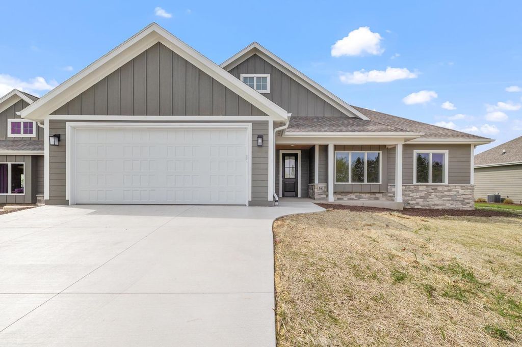301 Fairway Meadows LANE, Sheboygan Falls, WI 53085
