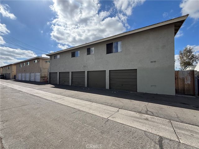 3227 W Cabot Drive, Anaheim, CA 92804