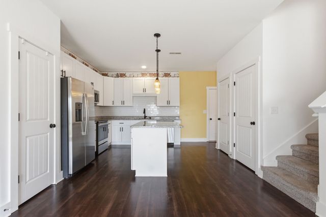 2191 Nectar Ln, Columbia, TN 38401