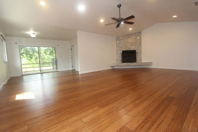 9258 Ultra Ct, Orangevale, CA 95662