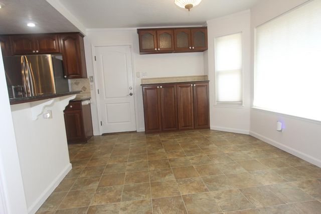 9258 Ultra Ct, Orangevale, CA 95662