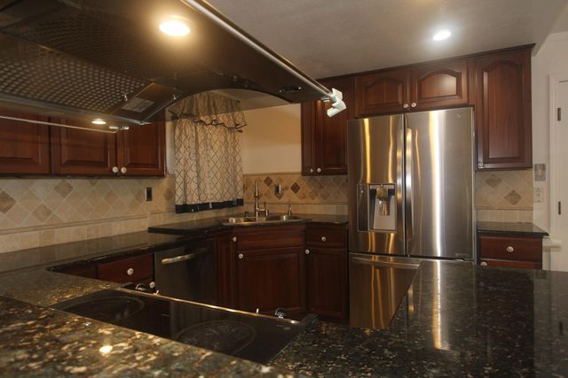 9258 Ultra Ct, Orangevale, CA 95662