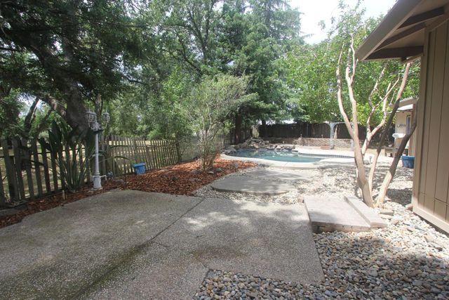 9258 Ultra Ct, Orangevale, CA 95662