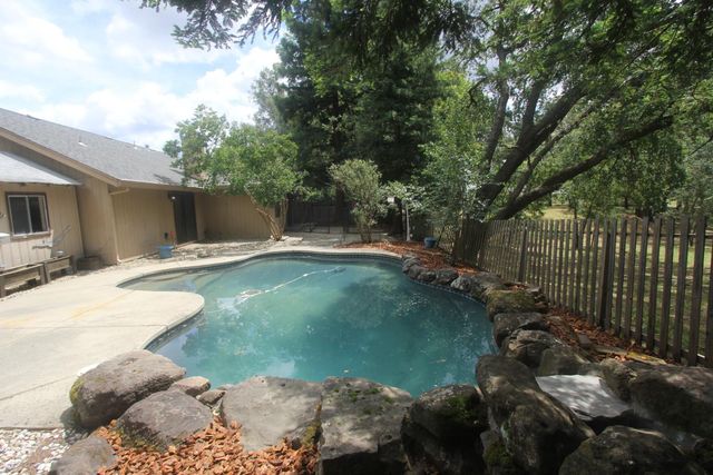 9258 Ultra Ct, Orangevale, CA 95662