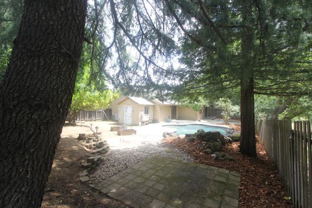 9258 Ultra Ct, Orangevale, CA 95662