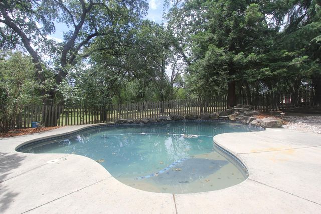 9258 Ultra Ct, Orangevale, CA 95662