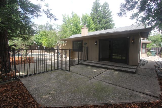 9258 Ultra Ct, Orangevale, CA 95662