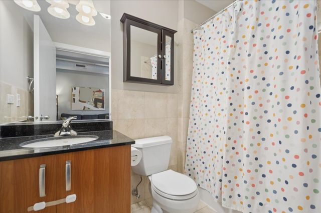 4751 N Artesian Avenue 408, Chicago, IL 60625