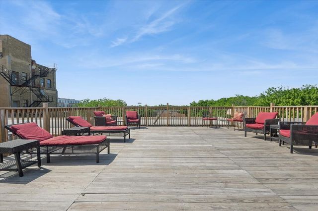 4751 N Artesian Avenue 408, Chicago, IL 60625