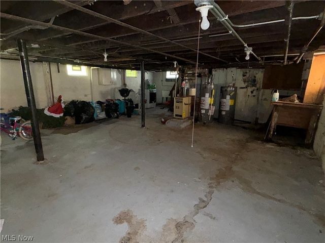 4240 W 23rd Street, Cleveland, OH 44109
