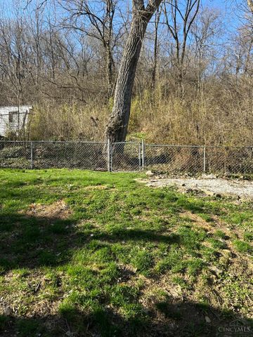 2187 Quebec Road, Cincinnati, OH 45214