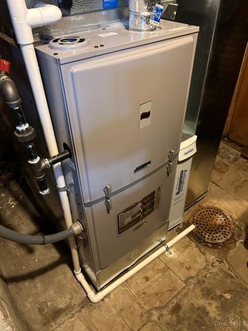 2187 Quebec Road, Cincinnati, OH 45214