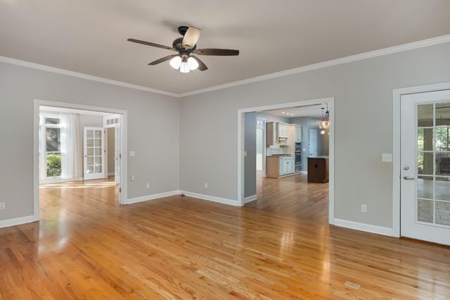 1905 Summer Breeze, Hixson, TN 37343