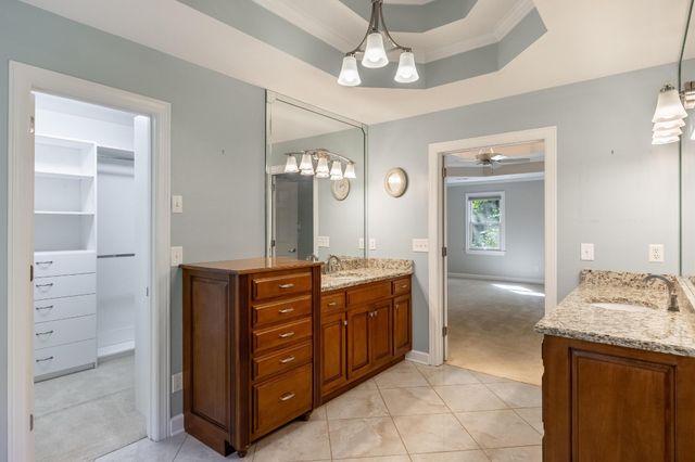1905 Summer Breeze, Hixson, TN 37343