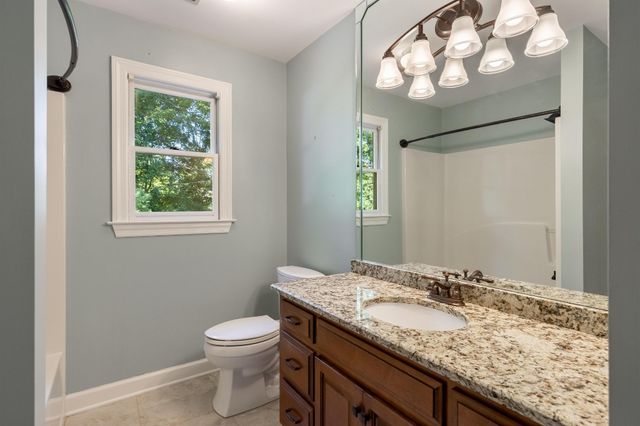 1905 Summer Breeze, Hixson, TN 37343