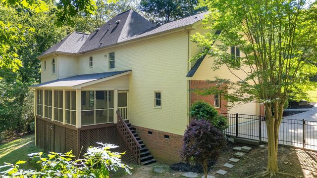 1905 Summer Breeze, Hixson, TN 37343