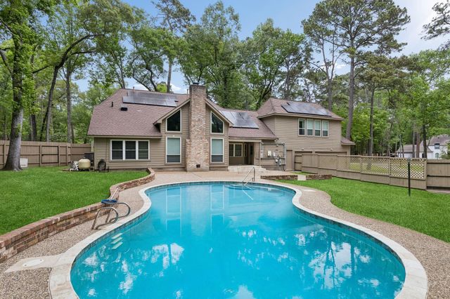 2426 Kings Forest Drive, Kingwood, TX 77339