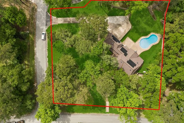 2426 Kings Forest Drive, Kingwood, TX 77339