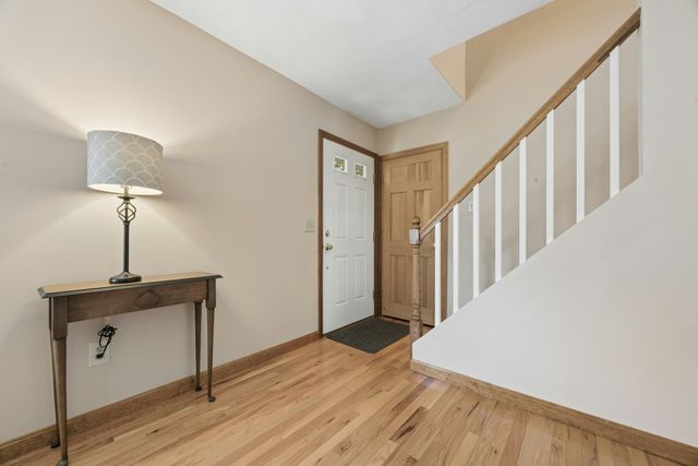 56 Bennett St, Hudson, MA 01749