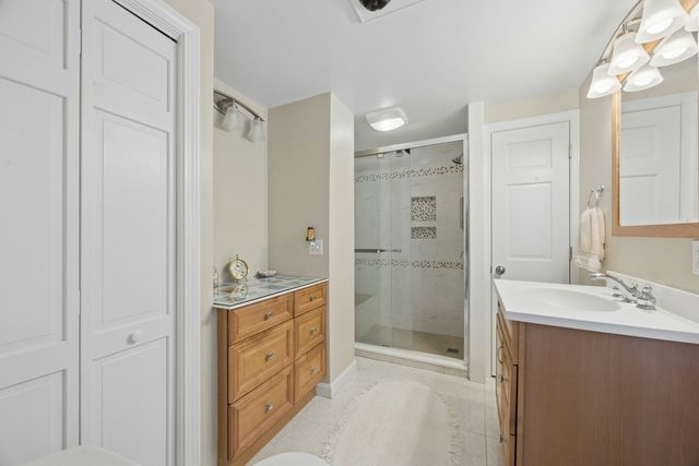 56 Bennett St, Hudson, MA 01749