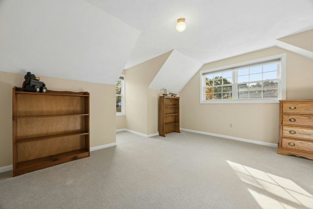 56 Bennett St, Hudson, MA 01749