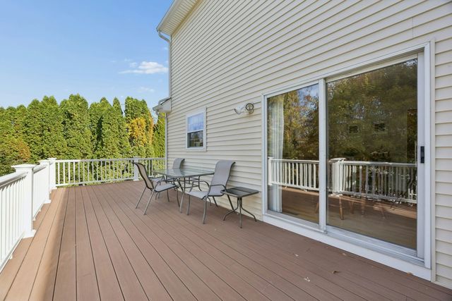 56 Bennett St, Hudson, MA 01749