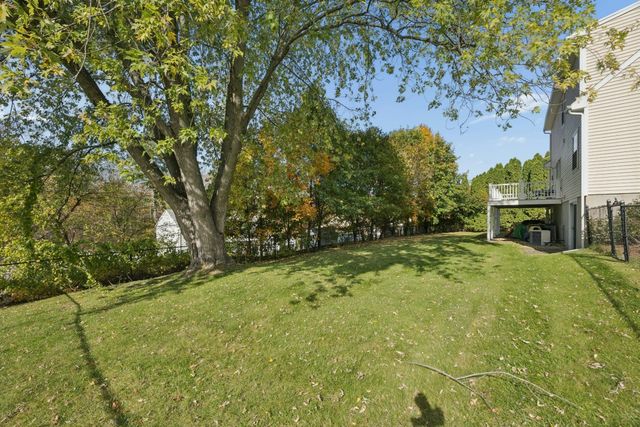 56 Bennett St, Hudson, MA 01749