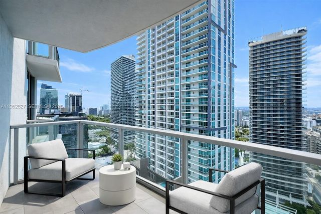 1060 Brickell Ave 2013, Miami, FL 33131