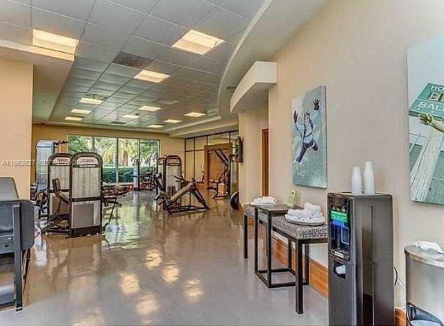 1060 Brickell Ave 2013, Miami, FL 33131