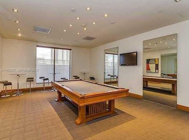 1060 Brickell Ave 2013, Miami, FL 33131