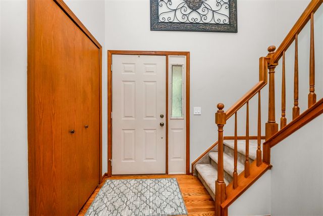 140 Marci Lane, Commerce Twp, MI 48382