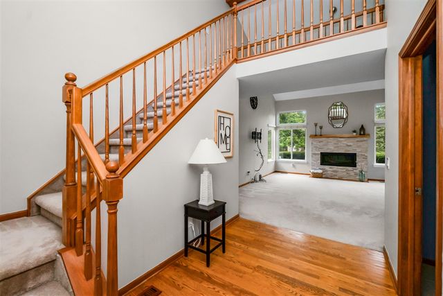 140 Marci Lane, Commerce Twp, MI 48382
