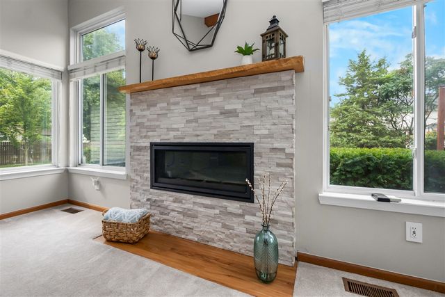140 Marci Lane, Commerce Twp, MI 48382