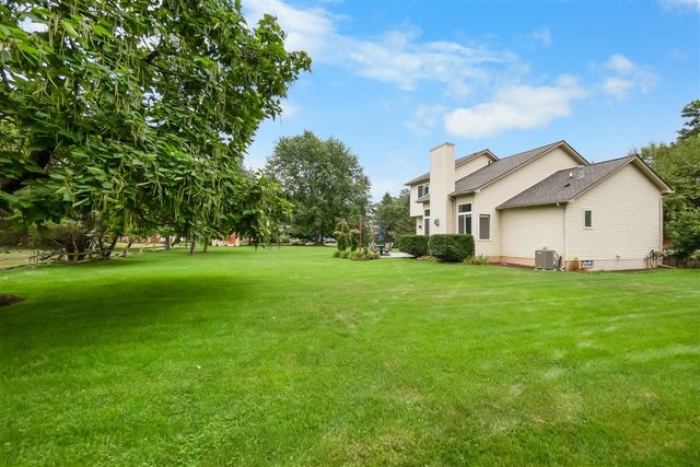 140 Marci Lane, Commerce Twp, MI 48382